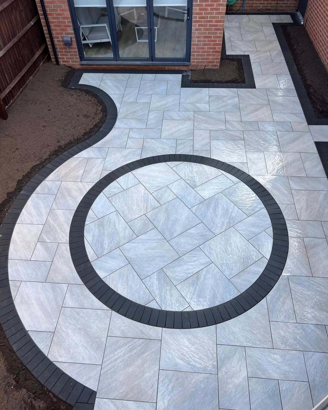 Circular Feature Patio, Sidcup